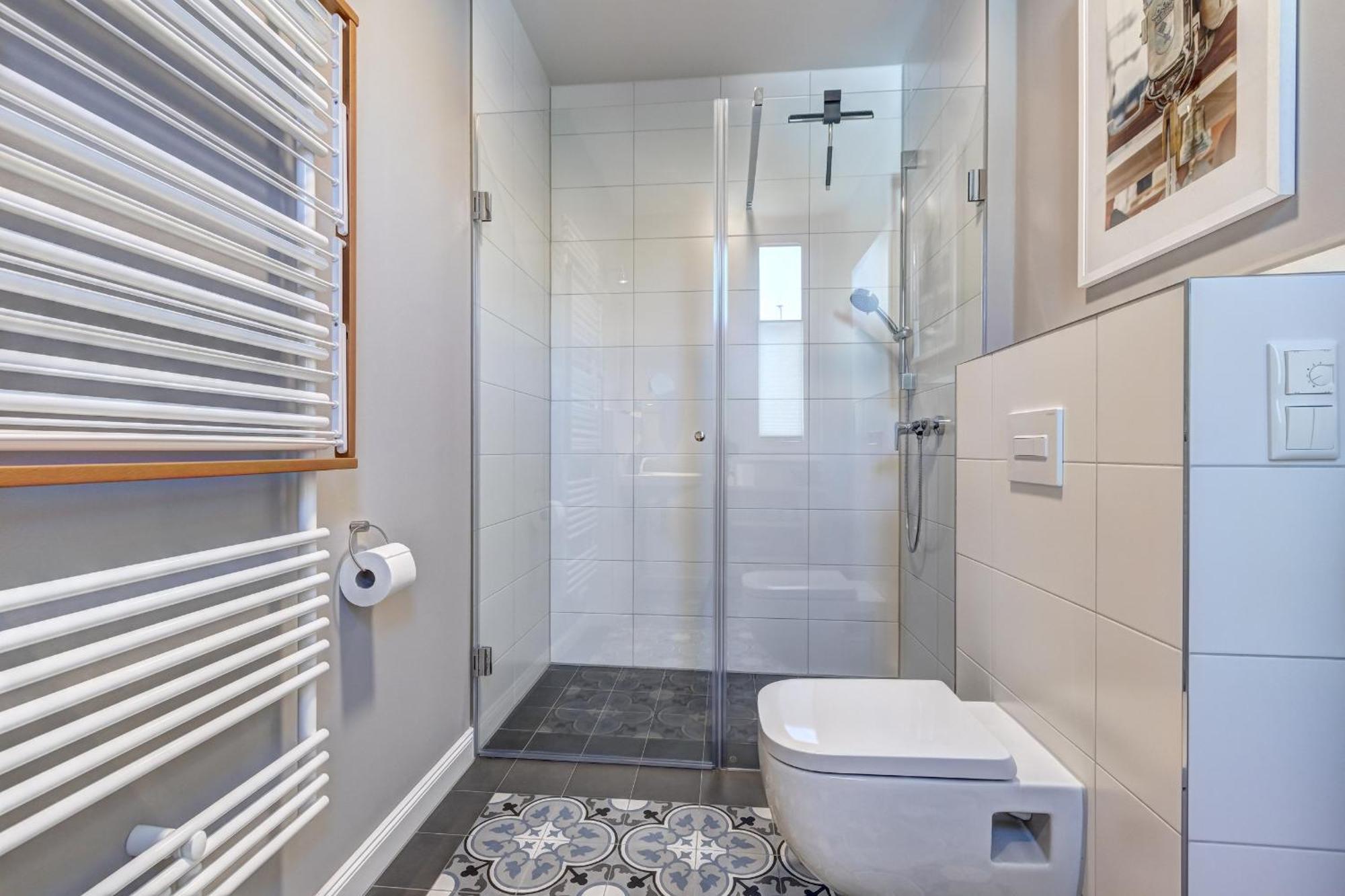 לודין Ferienhaus Lodino Lodge Mit Sauna Und Kamin מראה חיצוני תמונה